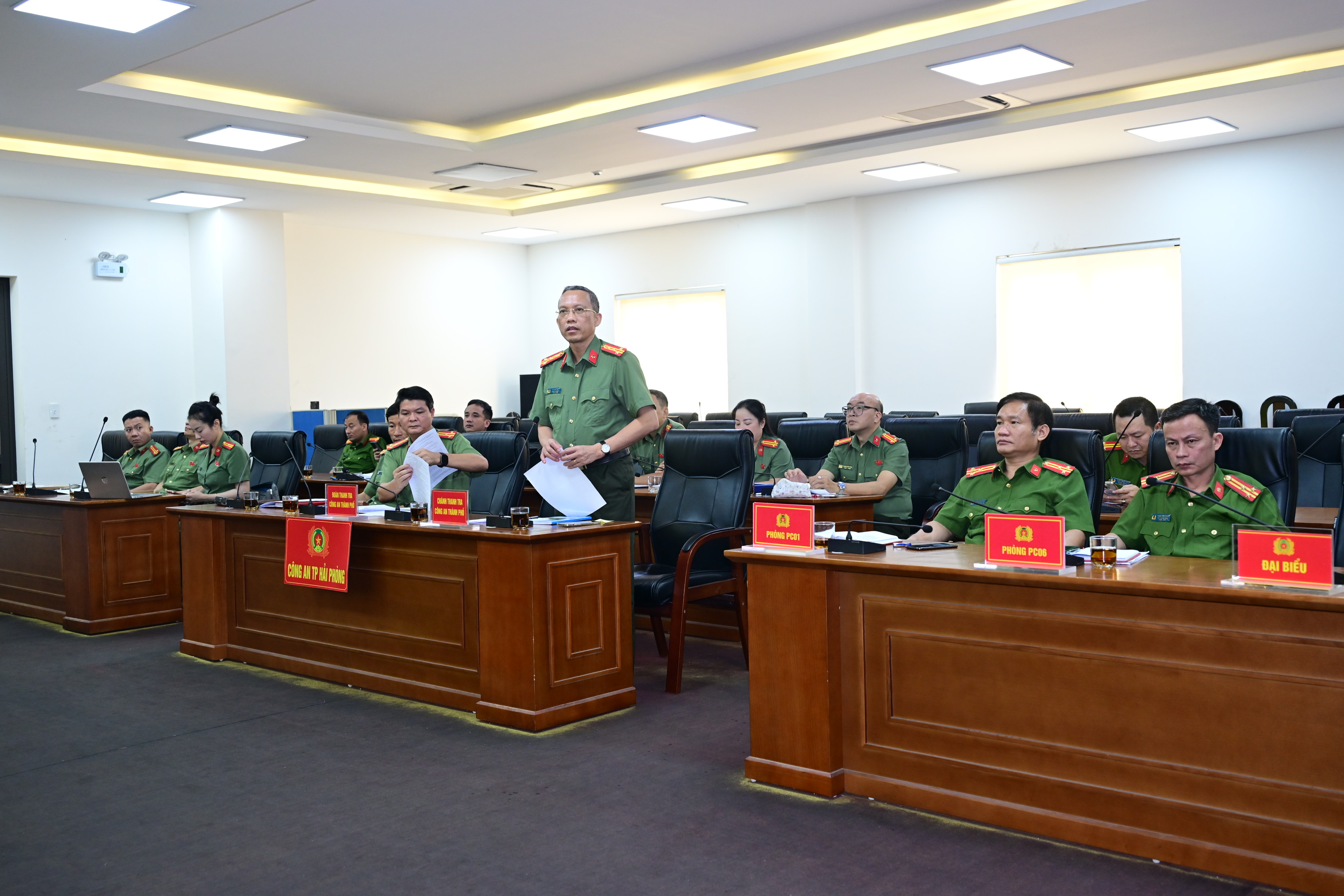Thanh tra Công an thành phố: Công bố quyết định thanh tra về công tác xử lý vi phạm hành chính đối với 10 đơn vị trong Công an thành phố 